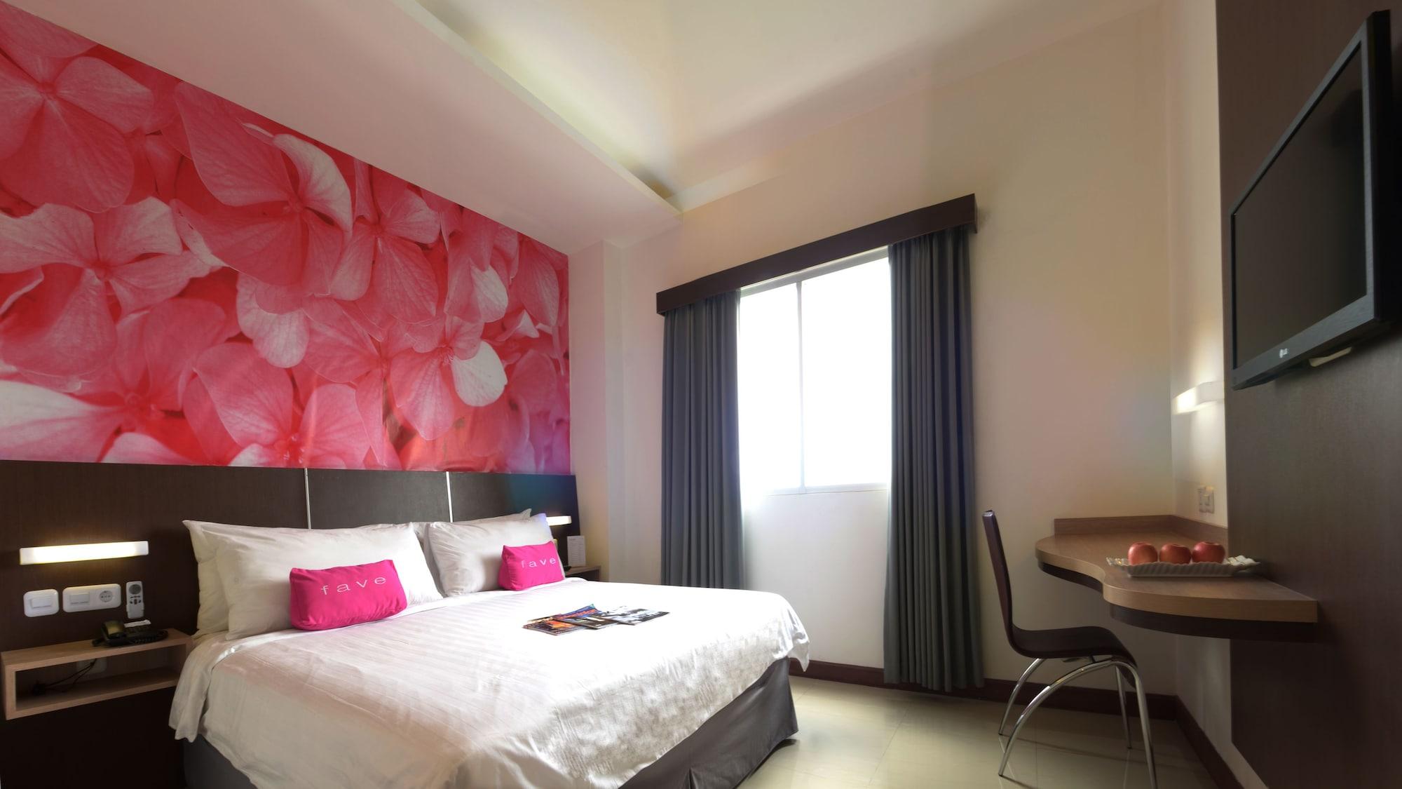 Favehotel Kusumanegara Yogyakarta Exterior photo