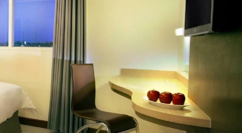 Favehotel Kusumanegara Yogyakarta Exterior photo